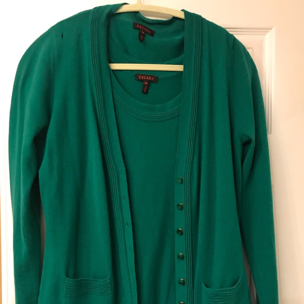 ESCADA cardigan and shell emerald green size 38
